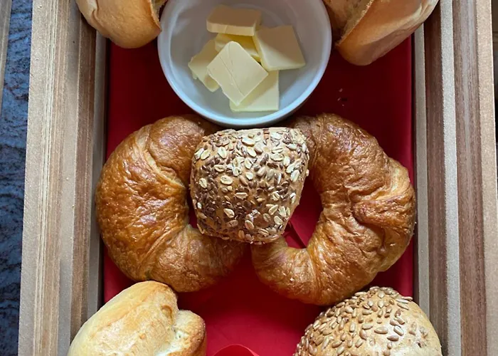 Guest house Gaestehaus Lara 3*