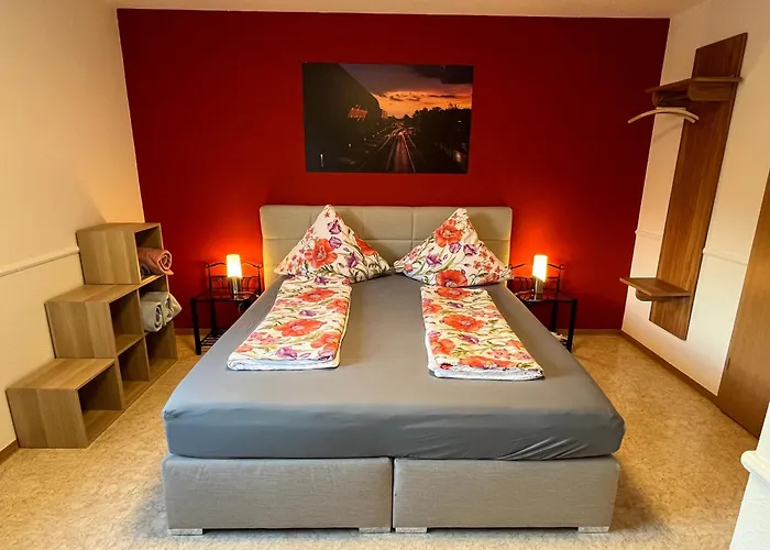 Gaestehaus Lara Guest house 3*